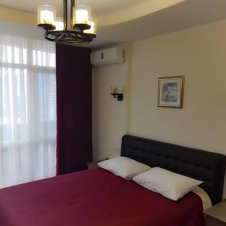 バトゥーミApartament Premium Klassアパートメント エクステリア 写真